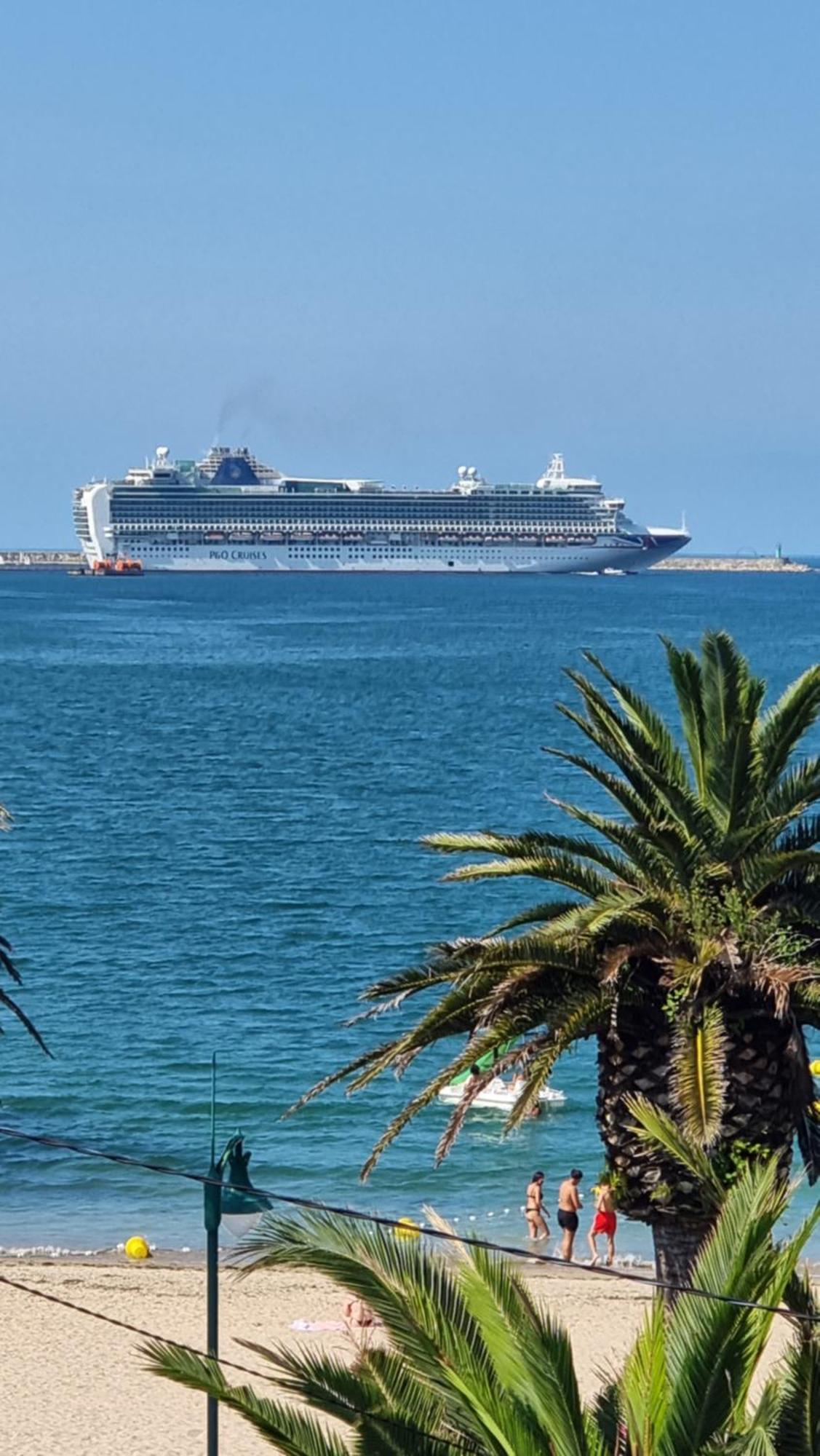 Precioso Atico Frente A La Playa De Santa Cristina Διαμέρισμα A Coruña Εξωτερικό φωτογραφία